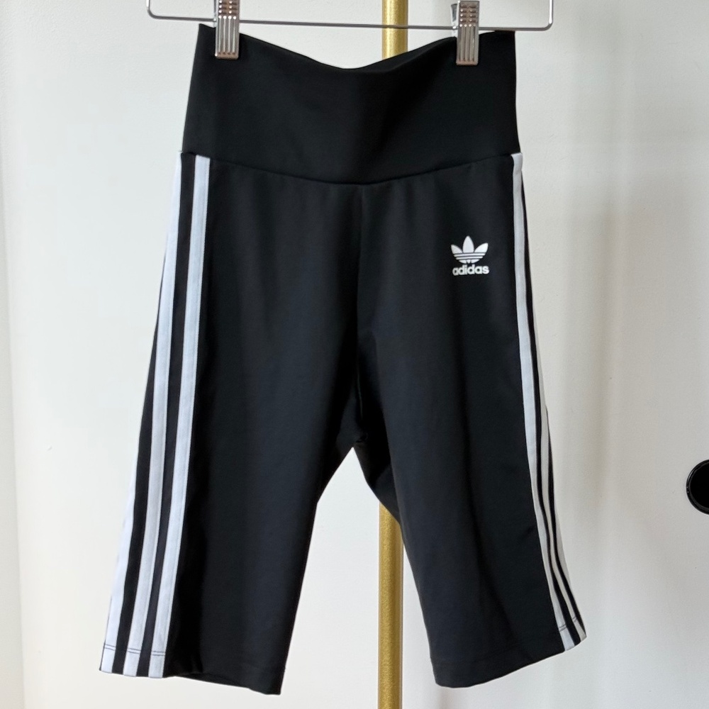 Adidas Primeblue Bike Shorts – Size XS